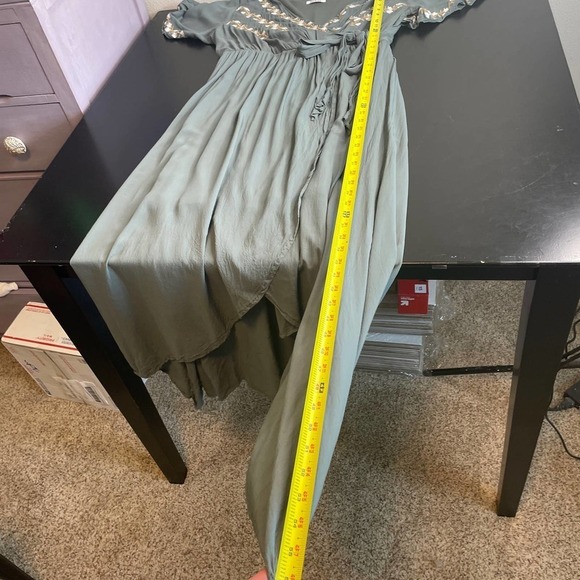 Wren & Ivory Sage Green Floral Embroidered Wrap Short Sleeve Maxi Dress Sz Large - Picture 8 of 11